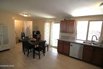 8355 E Fond Du Lac Drive, Tucson, AZ 85730 - Photo 9