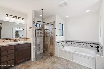 922 E Vault Mine Court, Green Valley, AZ 85614 - Photo 17
