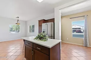 124 W Calle Priscal, Sahuarita, AZ 85629 - Photo 13