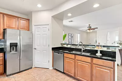 10459 S Boothill Way, Vail, AZ 85641 - Photo 9