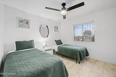1881 S San Jacinto Drive, Tucson, AZ 85713 - Photo 11
