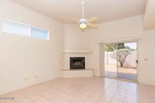 11629 N Copper Creek Dr, Tucson, AZ 85737 - Photo 13
