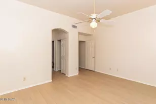 11629 N Copper Creek Dr, Tucson, AZ 85737 - Photo 19