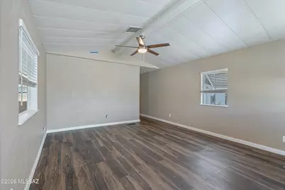 204 S Land Avenue, Benson, AZ 85602 - Photo 7
