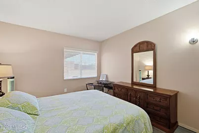 1425 W Placita Apache, Green Valley, AZ 85622 - Photo 17