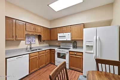 1425 W Placita Apache, Green Valley, AZ 85622 - Photo 5