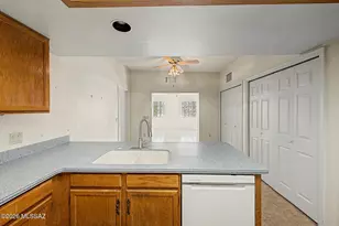 810 N Placita La Canoa, Green Valley, AZ 85614 - Photo 9