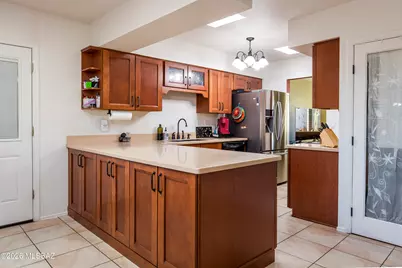 7821 N Nicole Place, Tucson, AZ 85741 - Photo 13