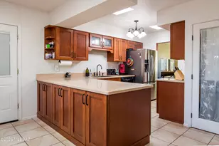 7821 N Nicole Pl, Tucson, AZ 85741 - Photo 13