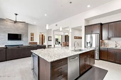 6701 N Montezuma Drive, Tucson, AZ 85718 - Photo 15