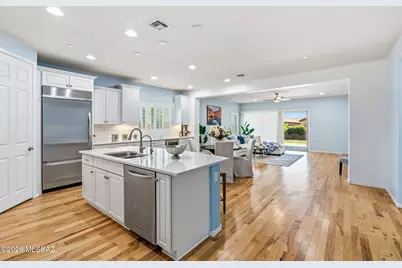 8158 N Circulo El Palmito, Tucson, AZ 85704 - Photo 3