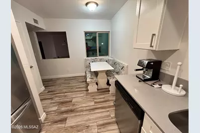 5454 N La Casita Drive, Tucson, AZ 85718 - Photo 9