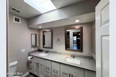5454 N La Casita Drive, Tucson, AZ 85718 - Photo 31