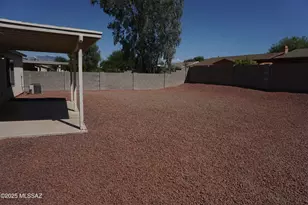 7745 W Shining Moon Way, Tucson, AZ 85743 - Photo 9