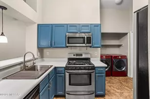 2555 W Brogan St, Tucson, AZ 85745 - Photo 9
