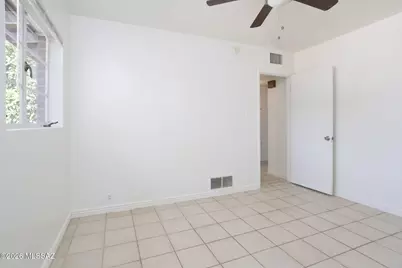 5744 E Hawthorne Street, Tucson, AZ 85711 - Photo 25
