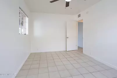 5744 E Hawthorne Street, Tucson, AZ 85711 - Photo 23