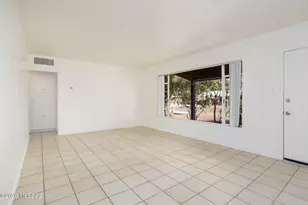5744 E Hawthorne St, Tucson, AZ 85711 - Photo 13