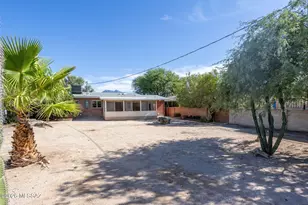 5744 E Hawthorne St, Tucson, AZ 85711 - Photo 37