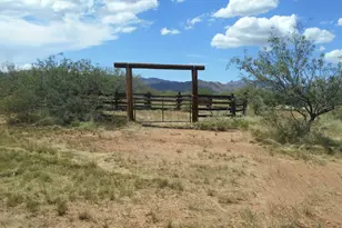 1077 S Central Rd, Pearce, AZ 85625 - Photo 31