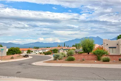850 W Belltower Drive, Green Valley, AZ 85614 - Photo 5