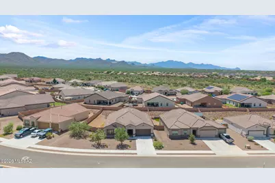 942 S Grantham Avenue, Vail, AZ 85641 - Photo 45