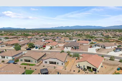 942 S Grantham Avenue, Vail, AZ 85641 - Photo 43