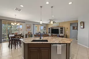 1350 E Claystone Dr, Green Valley, AZ 85614 - Photo 11