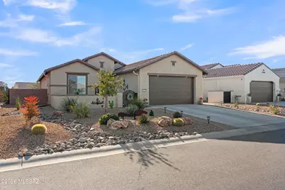 1350 E Claystone Drive, Green Valley, AZ 85614 - Photo 1