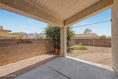 2362 E Wide View Court, Oro Valley, AZ 85755 - Photo 9