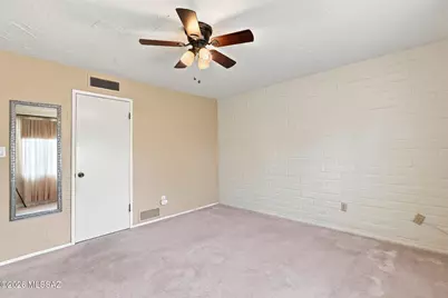 218 E Las Milpas, Green Valley, AZ 85614 - Photo 35