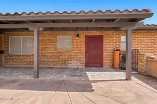 218 E Las Milpas, Green Valley, AZ 85614 - Photo 5