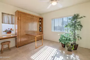 944 W Camino Guarina, Green Valley, AZ 85614 - Photo 15