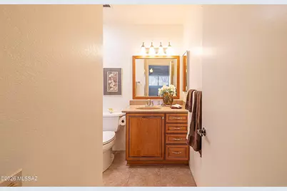 944 W Camino Guarina, Green Valley, AZ 85614 - Photo 23
