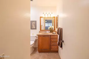 944 W Camino Guarina, Green Valley, AZ 85614 - Photo 23