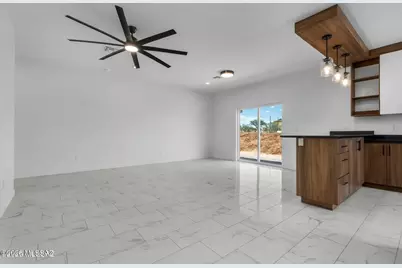 892 Calle Vega, Rio Rico, AZ 85648 - Photo 9