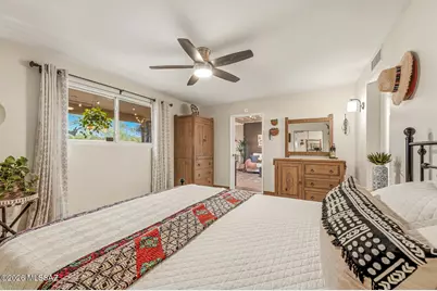 155 W Calle De Las Profetas, Green Valley, AZ 85614 - Photo 23
