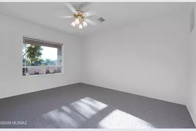 5688 N Cotton Place, Tucson, AZ 85743 - Photo 9