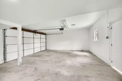 7438 E 25th Street, Tucson, AZ 85710 - Photo 31