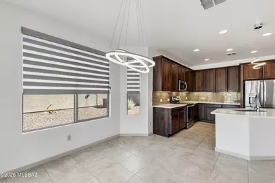 1084 N Grand Canyon Drive, Green Valley, AZ 85614 - Photo 15