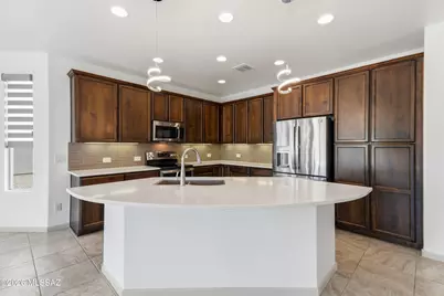 1084 N Grand Canyon Drive, Green Valley, AZ 85614 - Photo 17