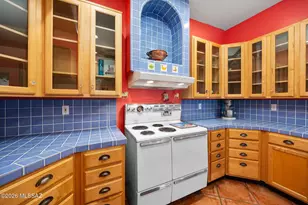 9690 N Linda Vista Pl, Tucson, AZ 85742 - Photo 13