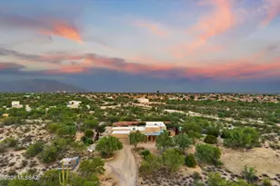 9690 N Linda Vista Pl, Tucson, AZ 85742 - Photo 3