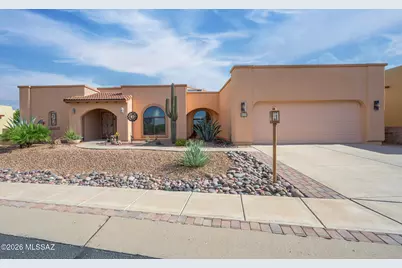 889 W Camino Tierra Libre, Green Valley, AZ 85614 - Photo 1