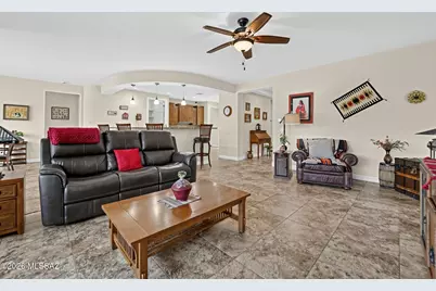 13797 E Poelstra Street, Vail, AZ 85641 - Photo 7