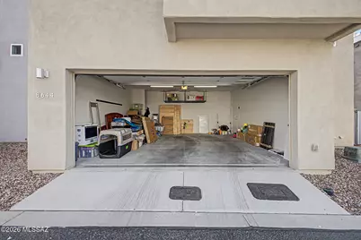 8644 E Innovative Drive, Tucson, AZ 85710 - Photo 3