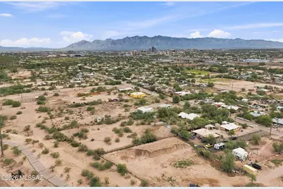 1804 S Santa Cruz Lane, Tucson, AZ 85713 - Photo 15