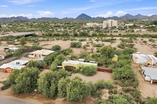 1804 S Santa Cruz Ln, Tucson, AZ 85713 - Photo 21