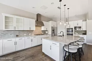 9915 E Goldsmith Pl, Tucson, AZ 85749 - Photo 17