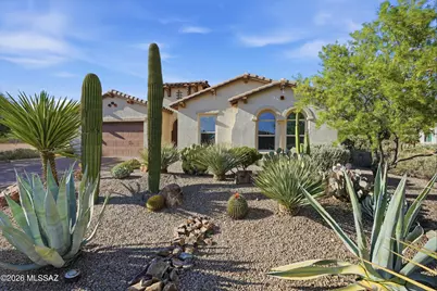 9915 E Goldsmith Place, Tucson, AZ 85749 - Photo 1